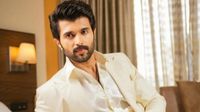 విజయ్ దేవరకొండతో లిప్‌లాక్‌కు రెడీ .. రష్మిక కంటే నేనే బెస్ట్