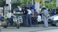 ఏపీలోని ఆ జిల్లాలో ఏ వాహనానికి ఎంత పెట్రోల్, డీజిల్ పోస్తారంటే ?