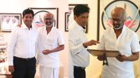 రజనీకాంత్ తో చేతులు కలిపిన డీఎంకే అభ్యర్థి..! తేల్చేసిన తలైవా