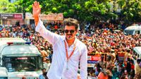 ఆ సర్వే నిజమైనా విజయ్ సీఎం కాలేరా.? డీఎంకే మార్క్ ట్విస్ట్ - దళపతి బిగ్ డెసిషన్..!!