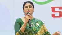 తప్పుడు ప్రచారం చేసినంత మాత్రాన మీరేమీ ఉత్తములు అయిపోరు: షర్మిల పవర్ పంచ్