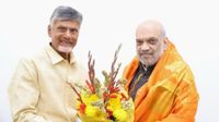 కీలక పరిణామాల వేళ ఢిల్లీకి చంద్రబాబు..!!