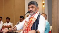 బెంగళూరులో కేంద్రంగా రిసార్ట్ పాలిటిక్స్?: రంగంలో ట్రబుల్ షూటర్ డీకేశి