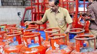 LPG ధరల షాక్: ఒక్కో గ్యాస్ సిలిండర్పై చమురు కంపెనీలకు భారీ నష్టం.. సంచలన నిర్ణయం దిశగా..?