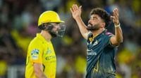 IPL 2026: దెబ్బతీసిన సిరాజ్.. ఘోర పరాజయంతో CSK ఔట్!
