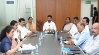 తెలంగాణ నూతన సీఎస్ గా - రేవంత్ ఛాయిస్..!!