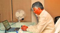 దేశంలో ల్యాప్టాప్ వాడిన తొలి సీఎం చంద్రబాబు