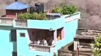 Nepal flash floods: భీకర వరదలకు ఎదురొడ్డి నిలిచిన ఒక్కే ఒక్క ఇల్లు..!