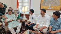 తిరుపతి- తిరువణ్ణామలై రోడ్ అప్ గ్రేడ్: నితిన్ గడ్కరీతో వైసీపీ, డీఎంకే ఎంపీల భేటీ