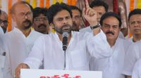 మారుతున్న పవన్ లెక్కలు, కొత్త ఫార్ములా - కీలక భేటీ.. ఫైనల్ డెసిషన్..!!