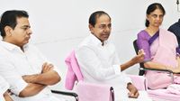 BRS నేతలతో కేసీఆర్ భేటీ - రాజీనామా, బస్సు యాత్ర పై కీలక నిర్ణయం..!?