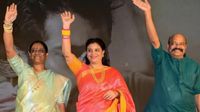 బిడ్డ సుస్మిత రాజకీయ భవితవ్యం కోసం తమ రాజకీయ జీవితాన్ని పణంగా పెట్టిన కొండా కపుల్
