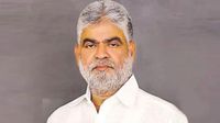స్పీకర్ పై ఎమ్మెల్సీ తాతా మధు షాకింగ్ కామెంట్స్.. కాంగ్రెస్ మంత్రుల ఫైర్, డిమాండ్!