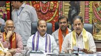 తిరుమల కొండ ఎక్కే ప్రతి భక్తుడికీ బీమా - వైకుంఠం క్యూకాంప్లెక్స్లో ఇక నుంచి..!!