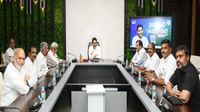 పార్టీ అభ్యర్ధులుగా వారే, స్థానిక ఎన్నికల్లో జరిగేది ఇదే- జగన్ కీలక నిర్ణయం..!!