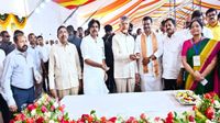 ధైర్యం ఉందా - కడప గడ్డ పై జగన్ కు చంద్రబాబు సవాల్..!!