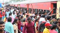  కిక్కిరిసిన బస్టాండ్లు, రైల్వేస్టేషన్లు - ప్రయాణీకులకు బిగ్ అప్డేట్..!!