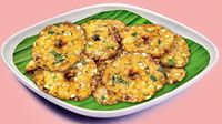 మొక్కజొన్న గారెలు- ఇలా చేస్తే మళ్ళీ మళ్ళీ తింటారు!