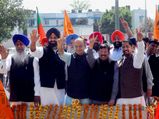 Arun Jaitley's Amritsar tour starts with balloon blasts
