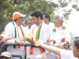 In Pics: No Modi or BJP wave in Kerala, claims Oommen Chandy