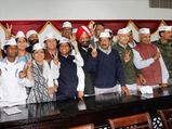 AAP, in Lok Sabha debut, to train its 4 MPs