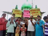 Kerala: Couple prayers for safety of 3 daughters in Iraq