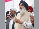 Badal urges Naidu to send experts for guidance on fish farming