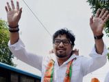 Bengal polls 2016: Babul Supriyo chases 'drunk' TMC protestor