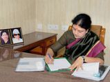 Jaya DA case: Was K’taka's reminder to pass order timed with Sasikala's elevation?