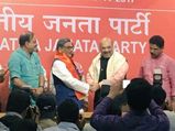 Ahead of polls in Karnataka, S M Krishna joins BJP