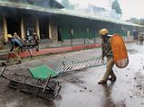 Darjeeling: Indefinite bandh to continue, pro Gorkhaland movement leaders to fast unto death 
