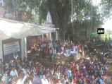 400 students from 9 villages packed in 4 rooms demand new school building in MP