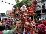 Kolkata doctors protest against puja committee for installing clay model resembling doctor