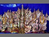 Two puja committees adorn Goddess Durga with gold in Kolkata
