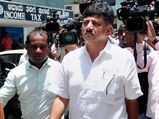 Assets at Rs 840 crore, but D K Shivakumar raises Rs 10,000 from people to file nomination