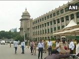 JDS, Congress in huddle before floor test