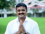 Twist in Ramanagara bypoll: BJP's L Chandrashekhar withdraws nomination, joins Congress