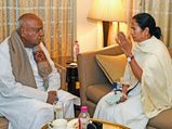 Top leaders reach Kolkata to attend TMC's mega rally, Kharge to represent Congress