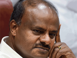 Kumaraswamy goes the extra mile to save his government