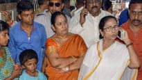 Mamata Banerjee invites striking doctors for talks today after Calcutta HC push