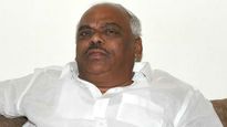 Karnataka: Rebels tender resignation, Speaker takes time to decide