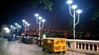 WB: New tech to regulate street light brightness, save energy