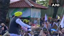 AAP protest outside Amarinder Singh's home, police use water cannons