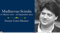 Amid MP crisis, BJP, Congress in Twitter race to pay tribute to Madhavrao Scindia