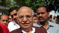 Keeping tabs on MP developments, will take decision after reaching Raj Bhavan: Lalji Tandon