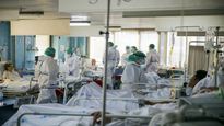 Recovered COVID-19 patients thank and praise hospital staff