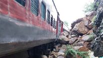 Kannur-Bengaluru Express derailed near Dharmapuri