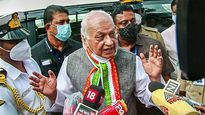 Kerala Governor signs 5 'non-controversial' bills, leaves the contentious ones