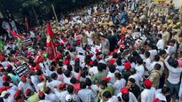 SP vs BJP on Lucknow streets today; Cops stop Akhilesh's 'padyatra' to UP Assembly 