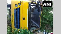 One student killed, 8 others hurt as school bus overturns in MP